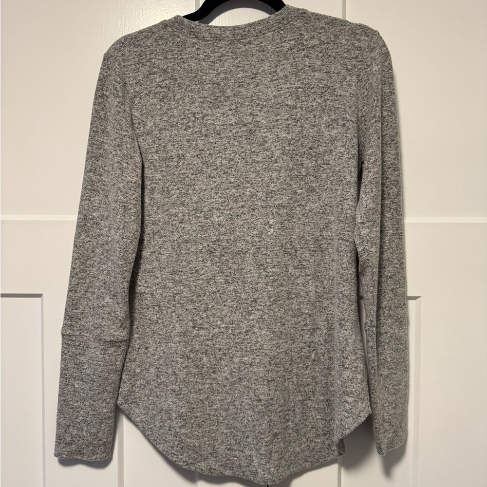 New England Patriots Long Sleeve Shirt - Picture 2 of 4